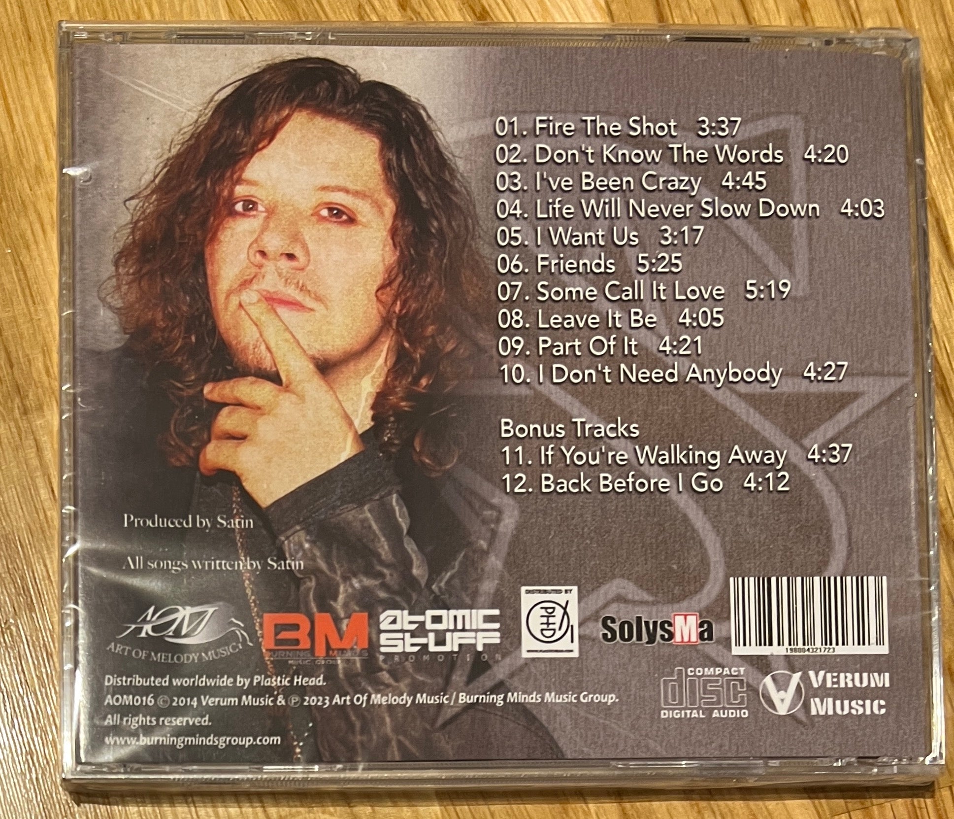 SATIN Reissue 2023 med 2 bonus låter CD