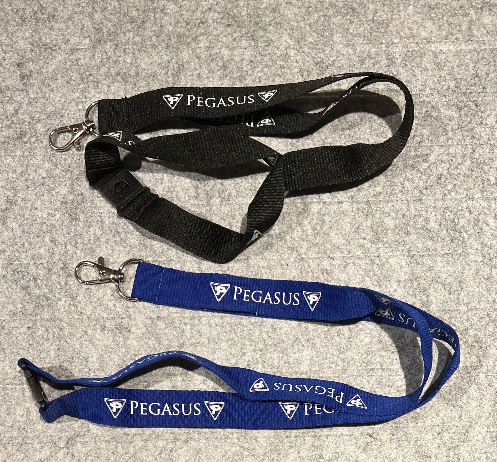 Pegasus nøkkelbånd med logo
